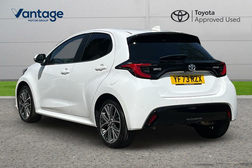 Toyota Yaris 1.5 Vvt-h Excel Hatchback Hybrid E-cvt YF73RZX White #4