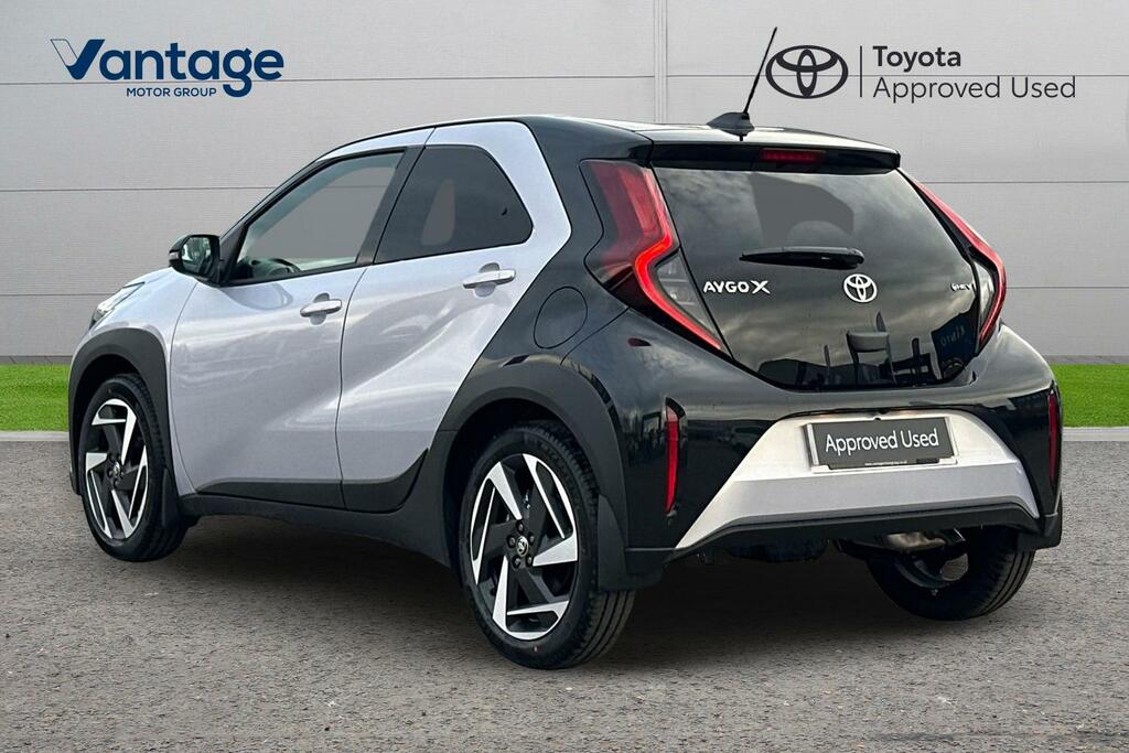 Toyota Aygo X 1.5H 49Kwh Design Cvt Euro 6 Ss YC26NAU Silver #5