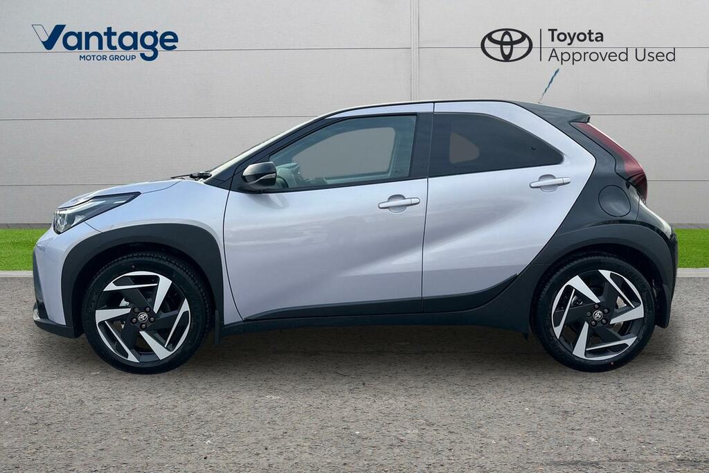 Toyota Aygo X 1.5H 49Kwh Design Cvt Euro 6 Ss YC26NAU Silver #6