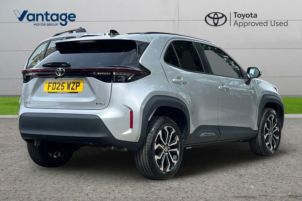 Toyota Yaris Cross 1.5 Vvt-h Design Suv Hybrid E-cvt Euro FD25WZP Silver #2