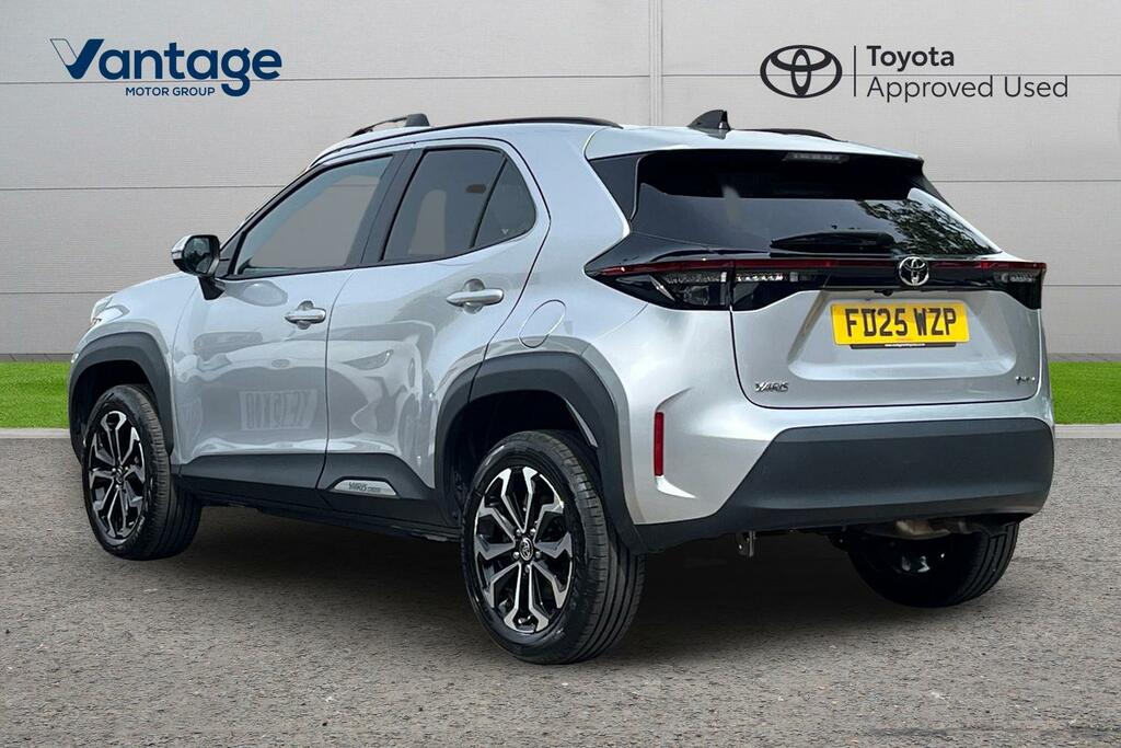 Toyota Yaris Cross 1.5 Vvt-h Design Suv Hybrid E-cvt Euro FD25WZP Silver #4