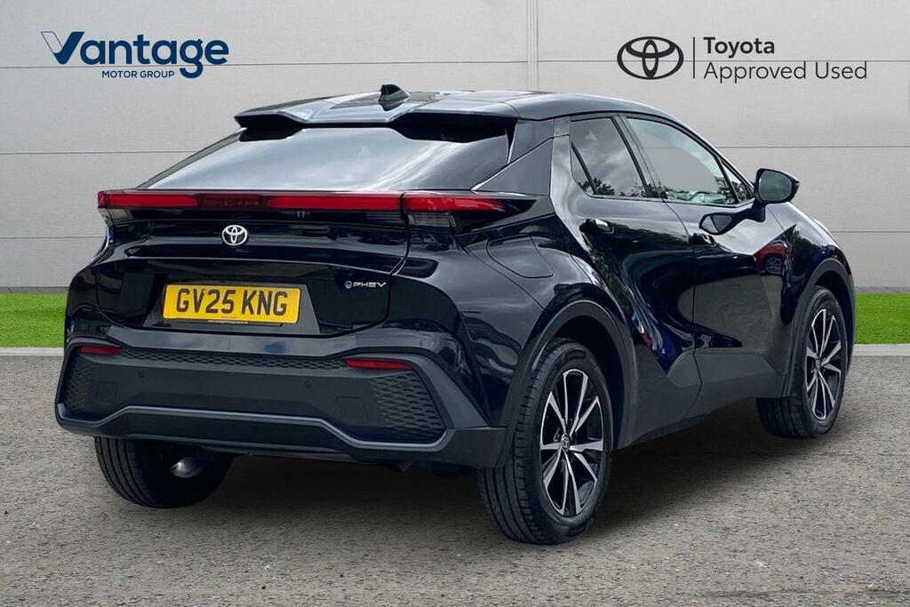 Toyota C-Hr 2.0 Vvt 13.6Kwh Design Cvt Euro 6 Ss GV25KNG Black #2