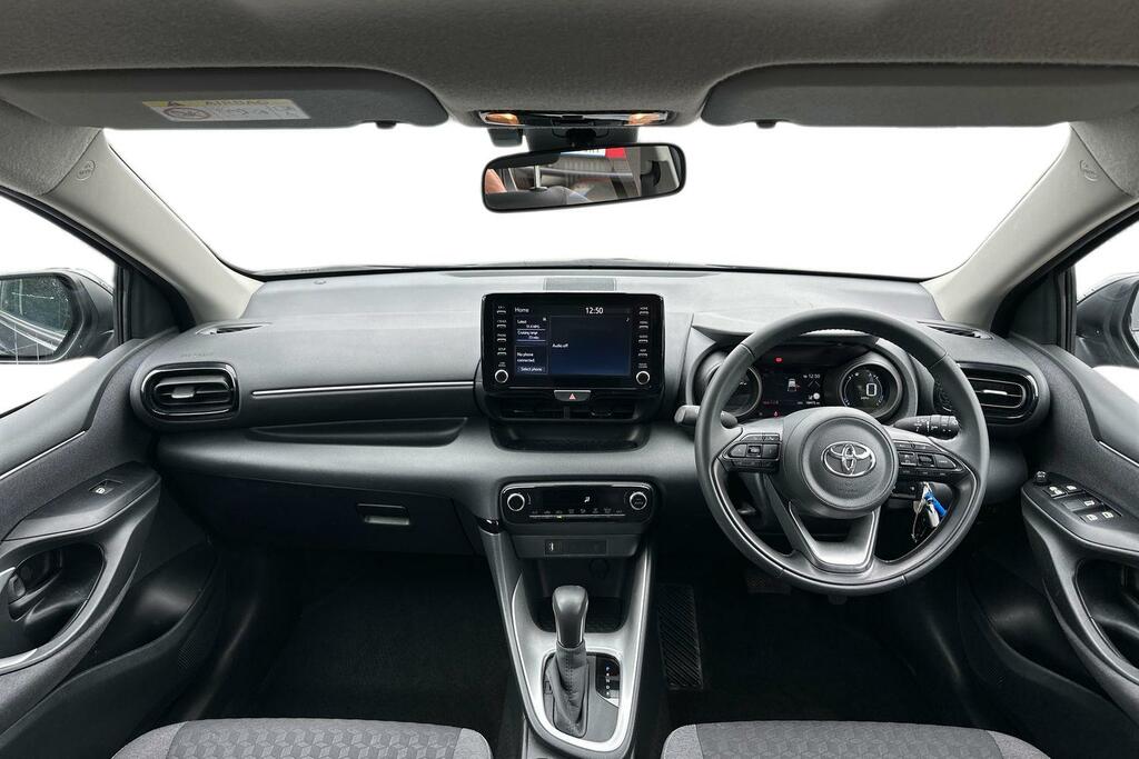 Toyota Yaris 1.5 Vvt-h Design E-cvt Euro 6 Ss MA23KHM Grey #6