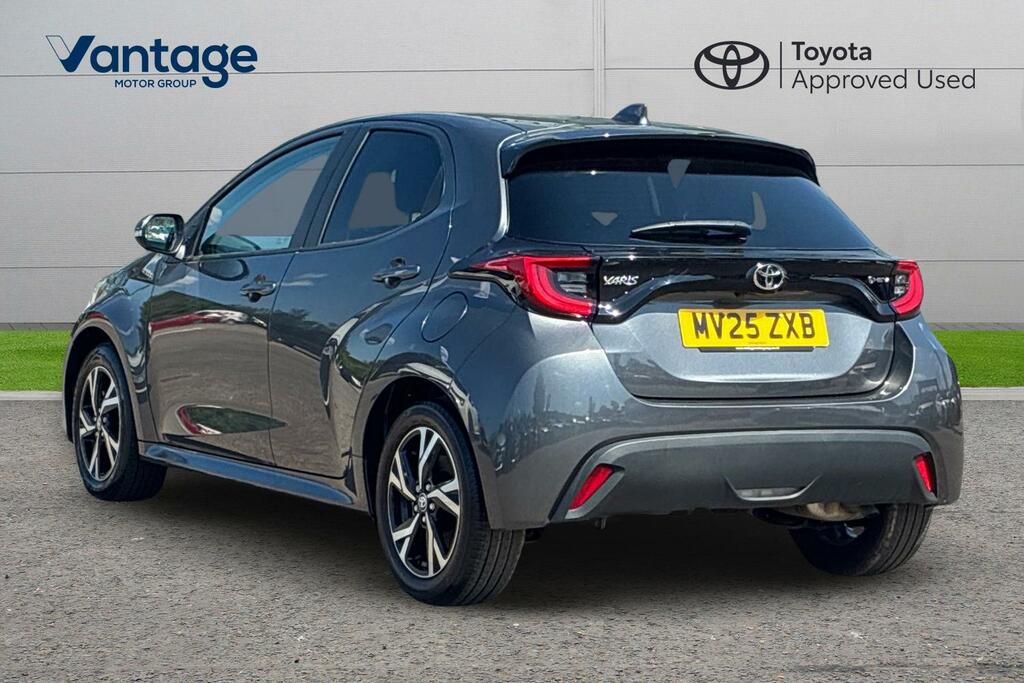 Toyota Yaris 1.5 Vvt-h Design E-cvt Euro 6 Ss MV25ZXB Grey #4