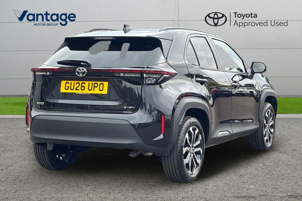 Toyota Yaris Cross 1.5 Vvt-h Design E-cvt Euro 6 Ss GU26UPO Black #2