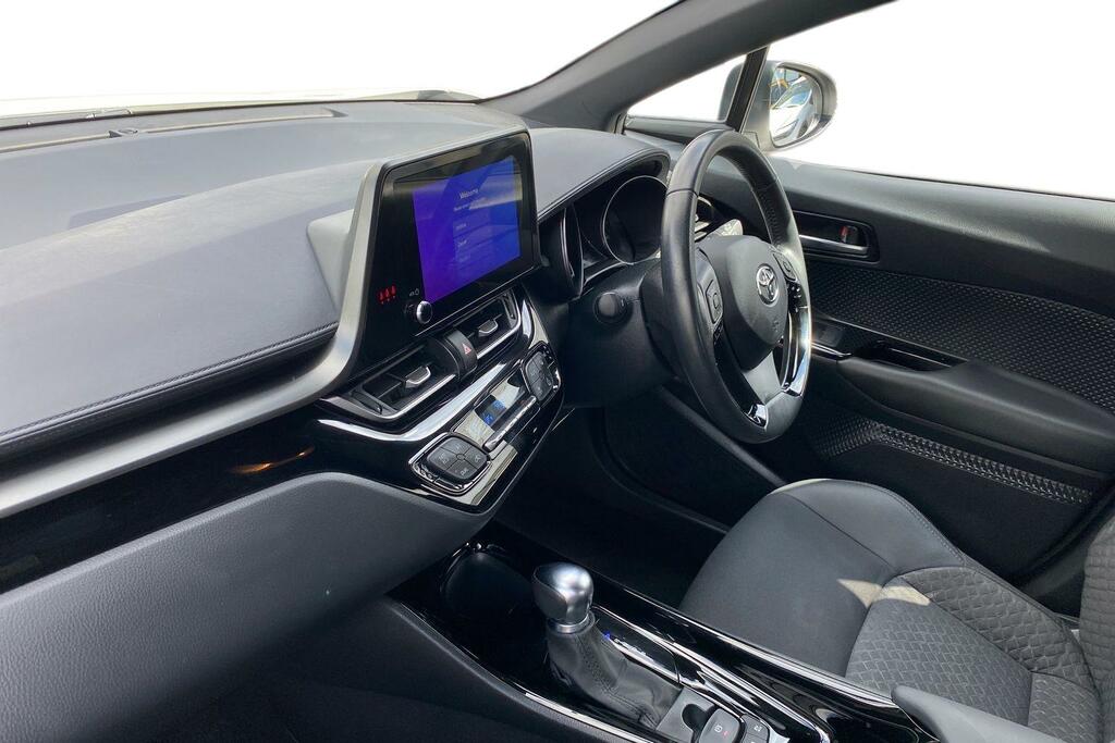 Toyota C-Hr 1.8 Vvt-h Design Cvt Euro 6 Ss FL22FBJ White #5