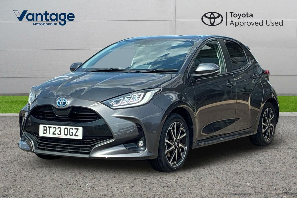 Toyota Yaris 1.5 Vvt-h Design E-cvt Euro 6 Ss BT23OGZ Grey #3