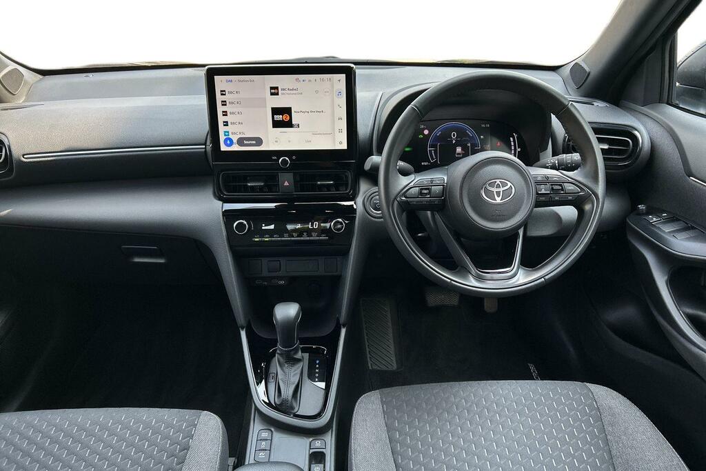 Toyota Yaris Cross 1.5 Vvt-h Design E-cvt Euro 6 Ss FD25WUJ Grey #6