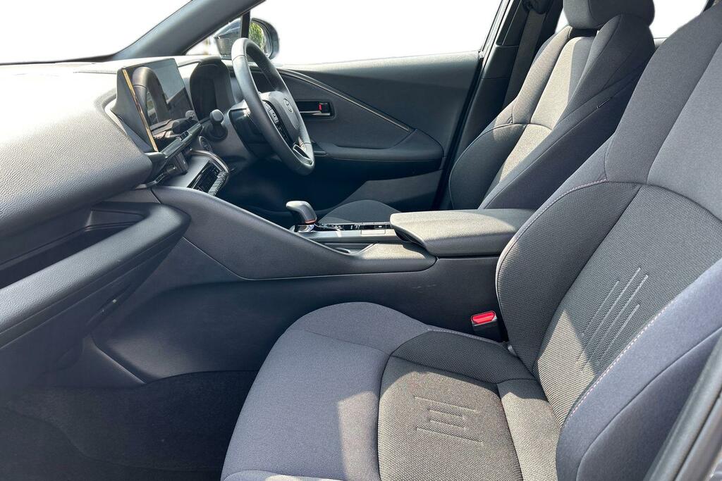 Toyota C-Hr 1.8 Vvt-h Design Cvt Euro 6 Ss FM25HXH Grey #5