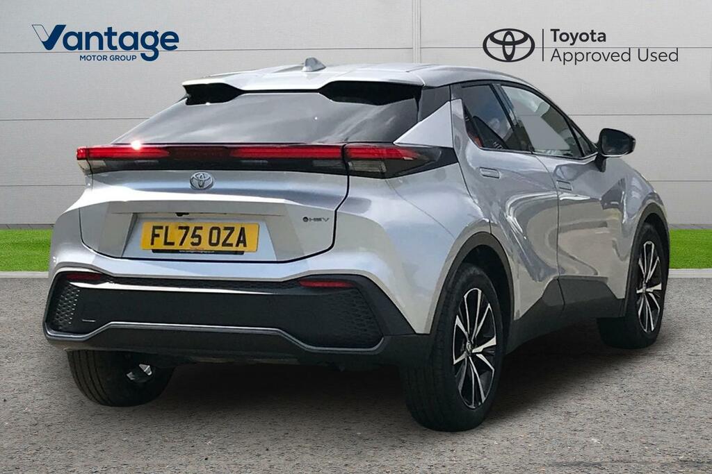 Toyota C-Hr 1.8 Vvt-h Design Cvt Euro 6 Ss FL75OZA Silver #2