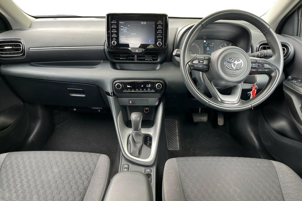 Toyota Yaris 1.5 Vvt-h Icon Hatchback Hybrid E-cvt E YA23JZH White #6