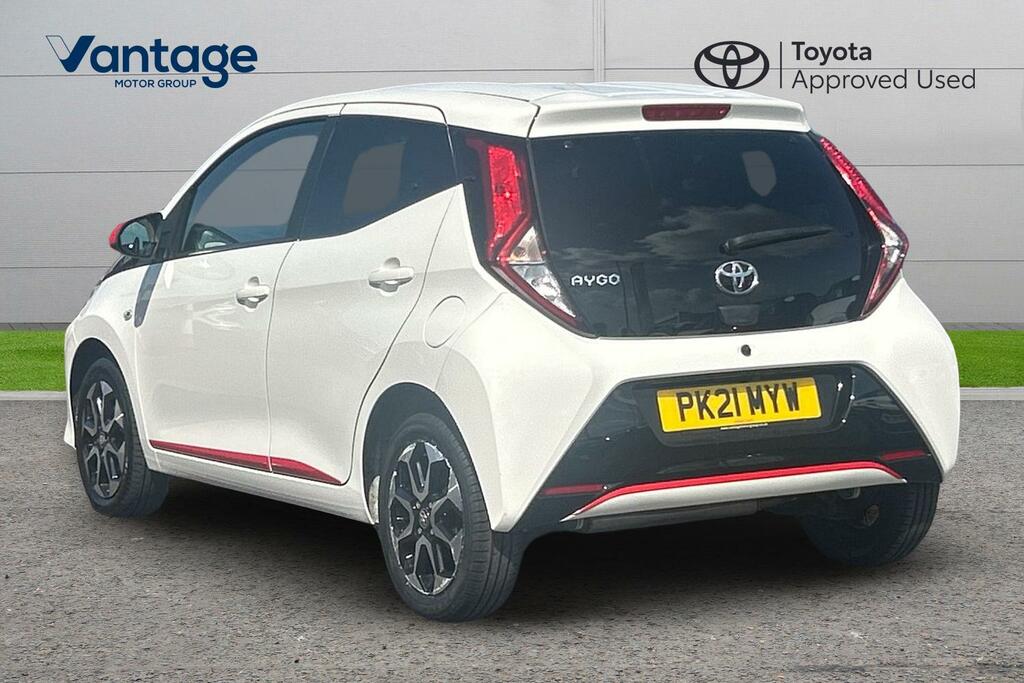 Toyota Aygo 1.0 Vvt-i X-trend X-shift Euro 6 Safety Sense PK21MYW White #4
