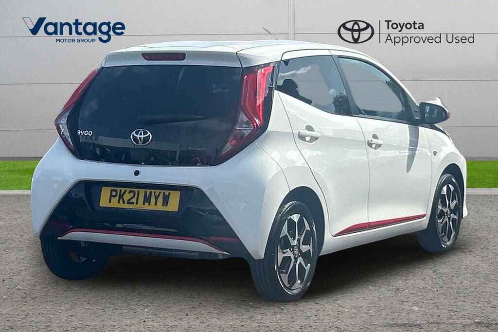 Toyota Aygo 1.0 Vvt-i X-trend X-shift Euro 6 Safety Sense PK21MYW White #2