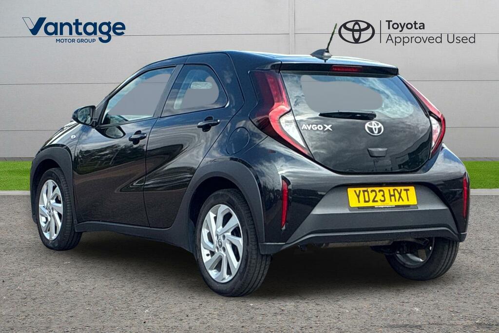 Toyota Aygo X 1.0 Vvt-i Pure Euro 6 Ss YD23HXT Black #4