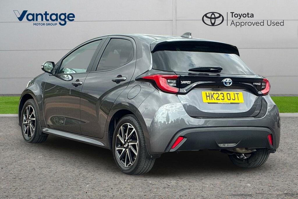 Toyota Yaris 1.5 Vvt-h Design E-cvt Euro 6 Ss HK23OJT Grey #4