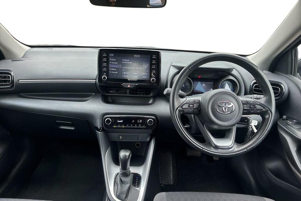 Toyota Yaris 1.5 Vvt-h Design E-cvt Euro 6 Ss HK23OJT Grey #6