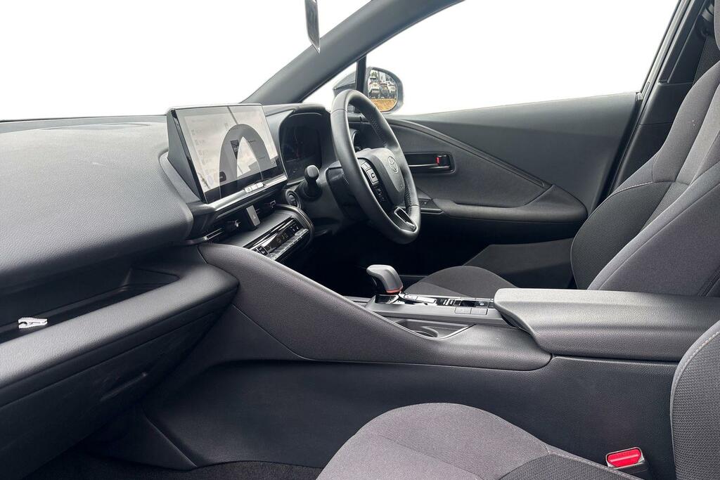Toyota C-Hr 2.0 Vvt 13.6Kwh Design Cvt Euro 6 Ss GV25FHP White #5