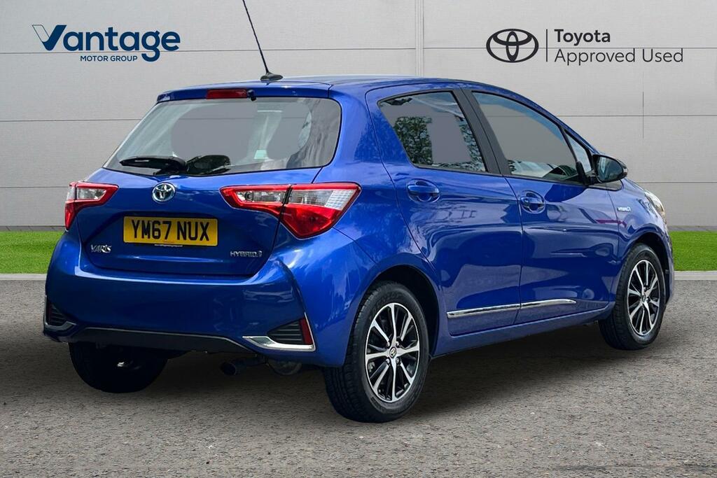 Toyota Yaris 1.5 Vvt-h Icon Tech E-cvt Euro 6 Ss YM67NUX Blue #2