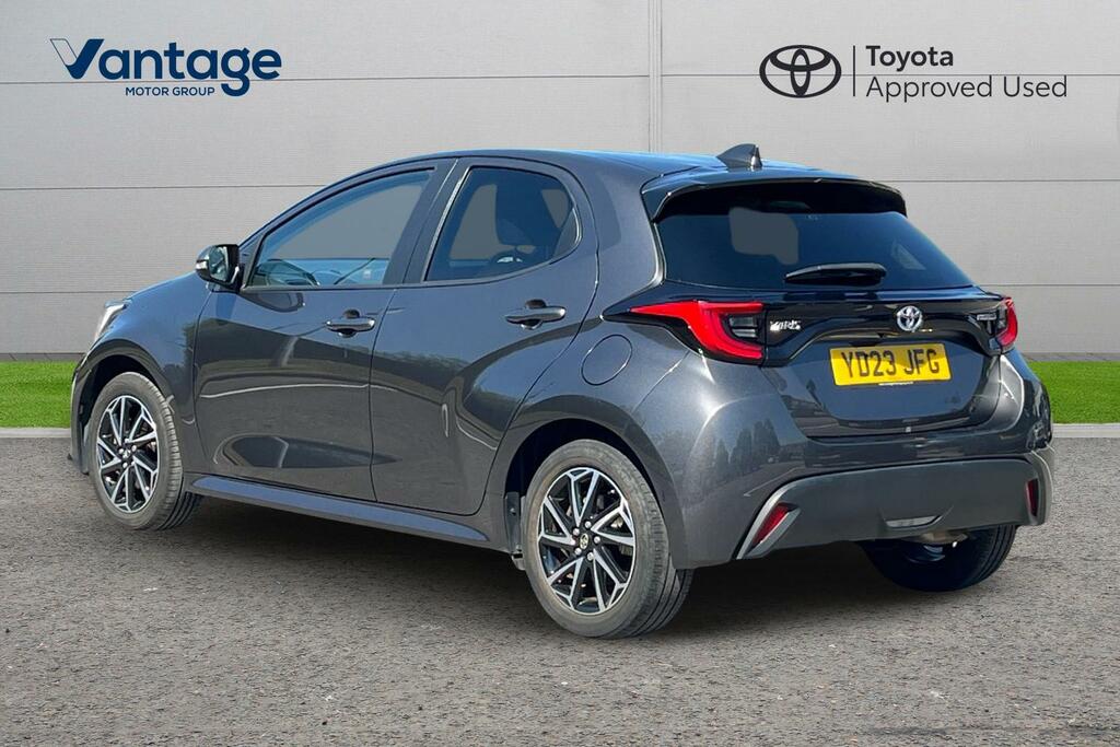 Toyota Yaris 1.5 Vvt-h Design Hatchback Hybrid E-cvt YD23JFG Grey #4