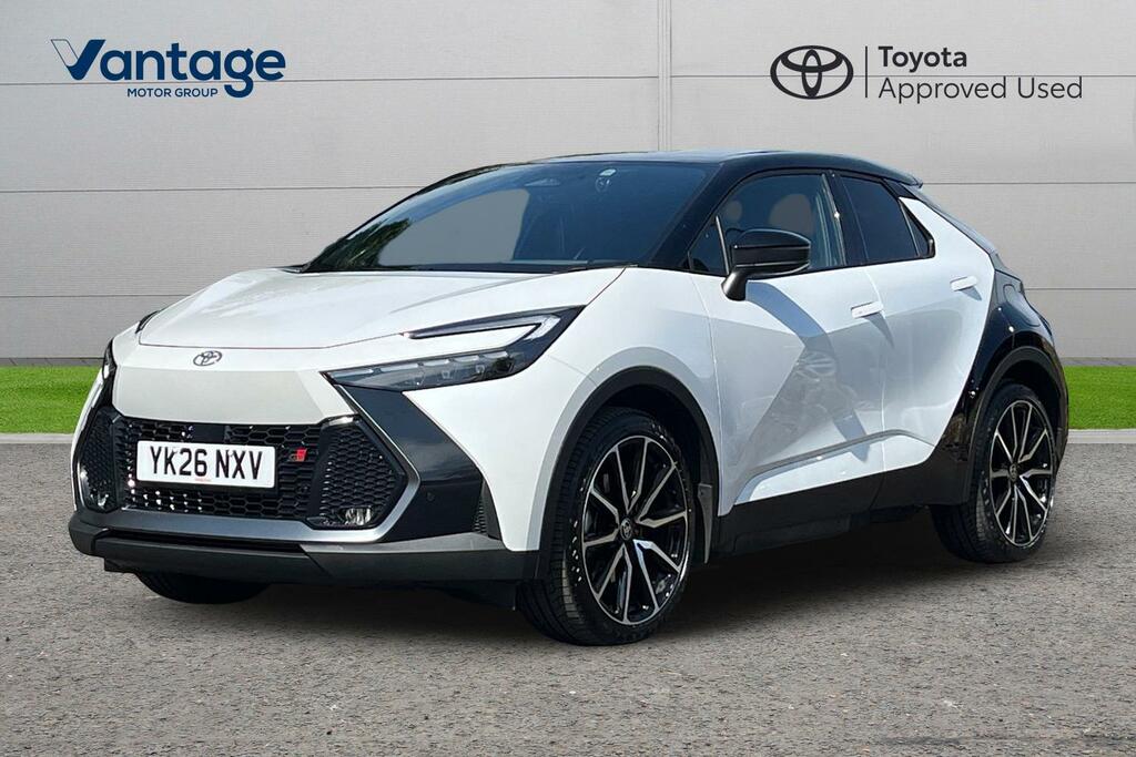 Toyota C-Hr 2.0 Vvt 13.6Kwh Gr Sport Suv Plug-in Hy YK26NXV White #3
