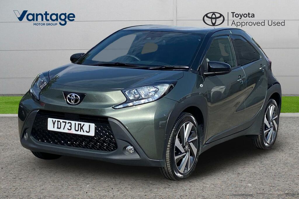 Toyota Aygo X 1.0 Vvt-i Edge Euro 6 Ss YD73UKJ Green #3
