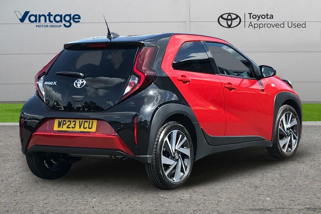 Toyota Aygo X 1.0 Vvt-i Edge Euro 6 Ss WP23VCU Red #2