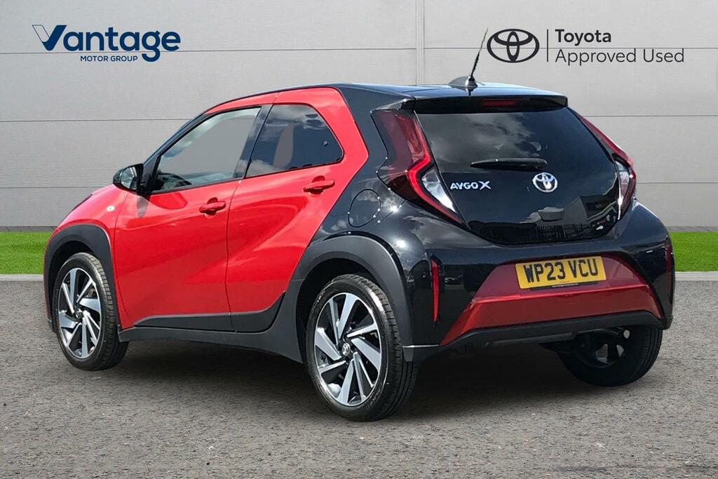Toyota Aygo X 1.0 Vvt-i Edge Euro 6 Ss WP23VCU Red #4