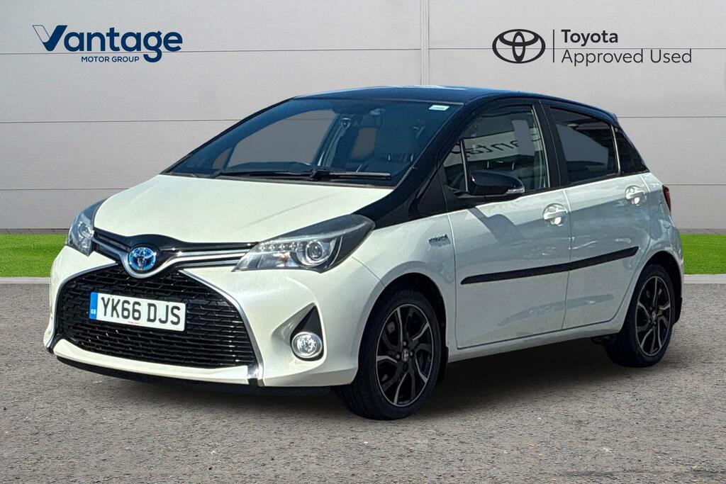 Toyota Yaris 1.5 Vvt-h Design E-cvt Euro 6 White #3