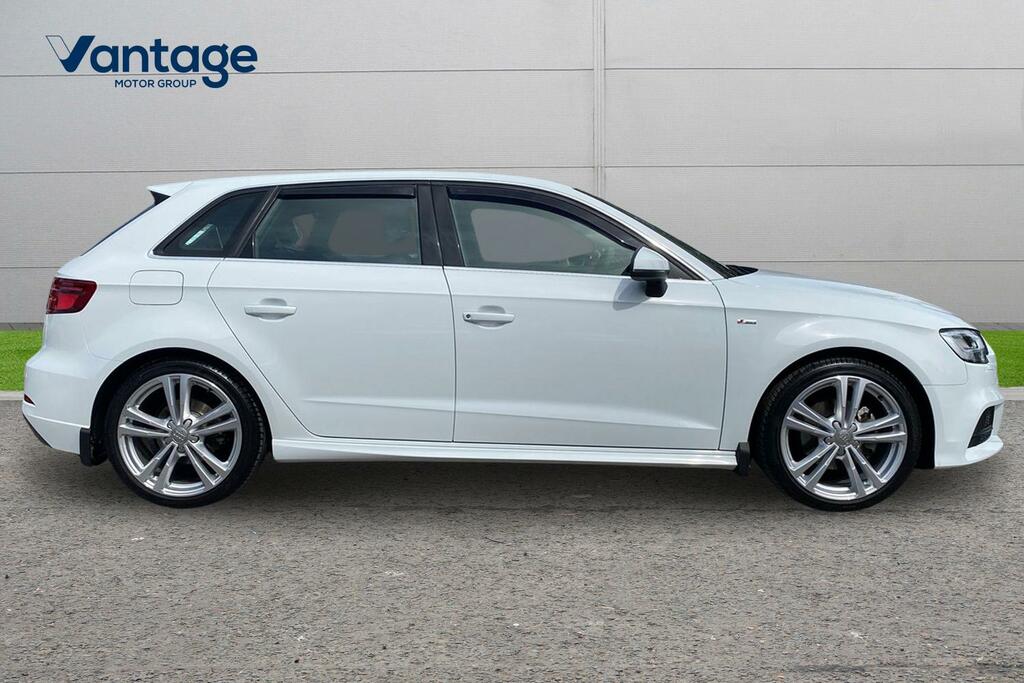 Audi A3 1.5 Tfsi Cod 35 S Line Sportback Euro 6 Ss White #2