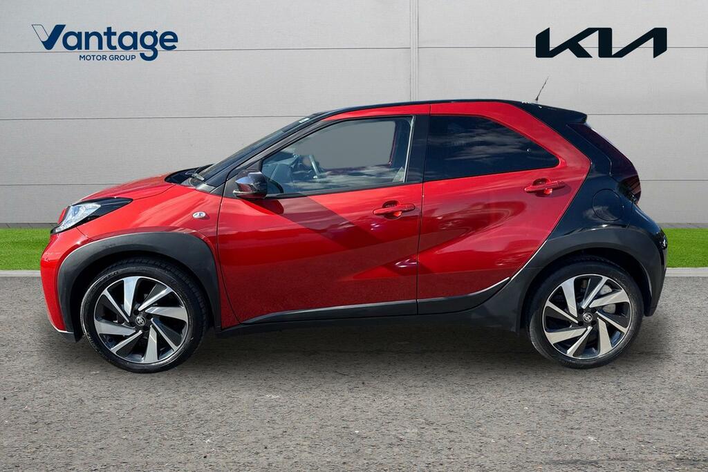 Toyota Aygo X 1.0 Vvt-i Edge Euro 6 Ss DF23PDZ Red #6