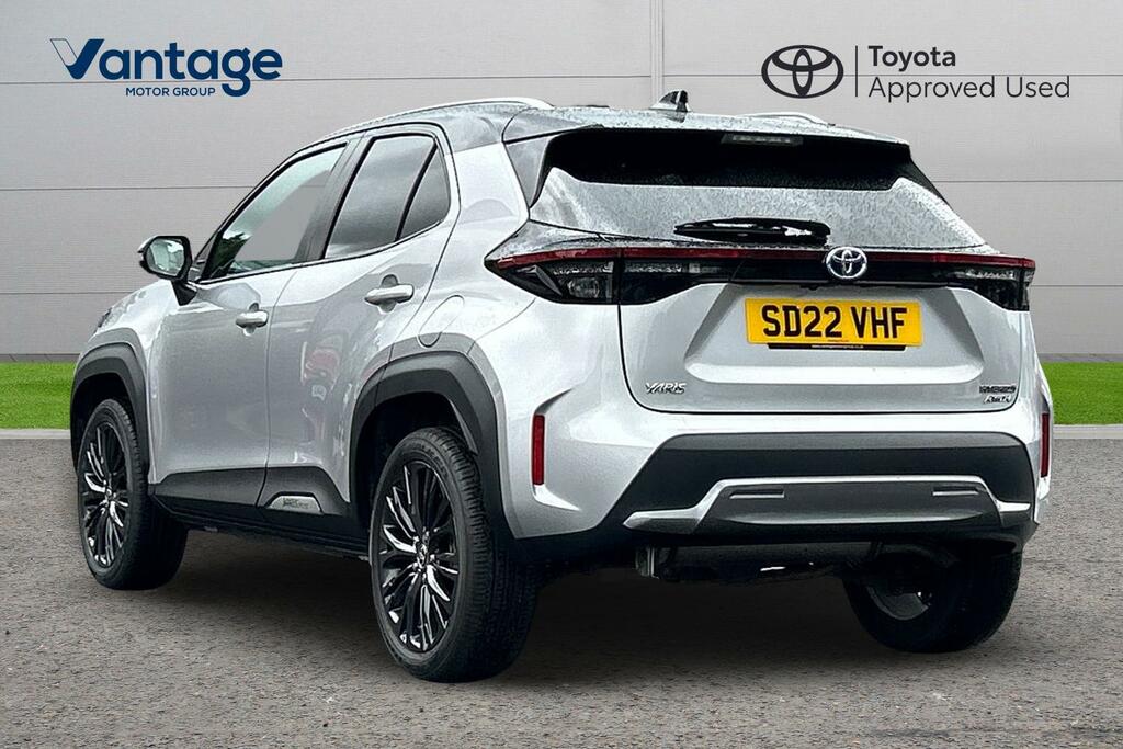 Toyota Yaris Cross 1.5 Vvt-h Dynamic E-cvt Awd Euro 6 Ss SD22VHF Silver #4