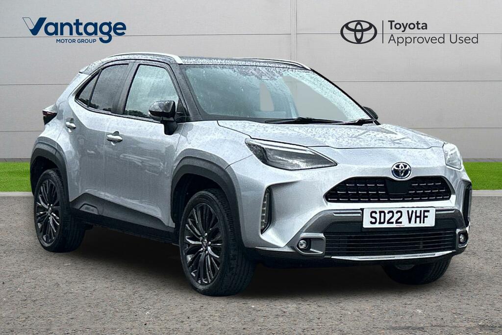 Toyota Yaris Cross 1.5 Vvt-h Dynamic E-cvt Awd Euro 6 Ss SD22VHF Silver