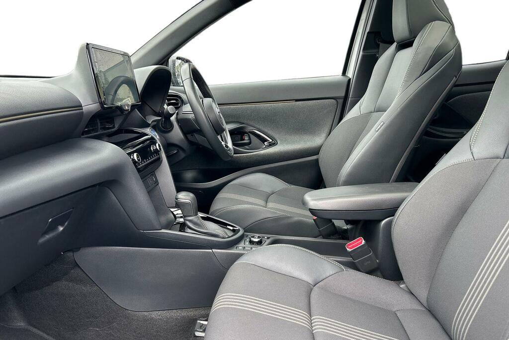 Toyota Yaris Cross 1.5 Vvt-h Dynamic E-cvt Awd Euro 6 Ss SD22VHF Silver #5