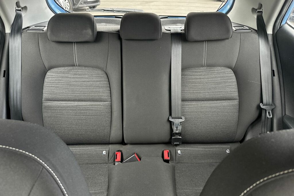 Kia Picanto 1.25 Gt-line S White #18