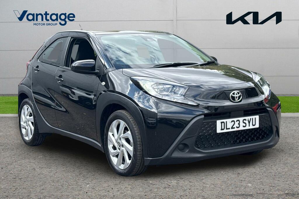 Toyota Aygo X 1.0 Vvt-i Pure Euro 6 Ss Black