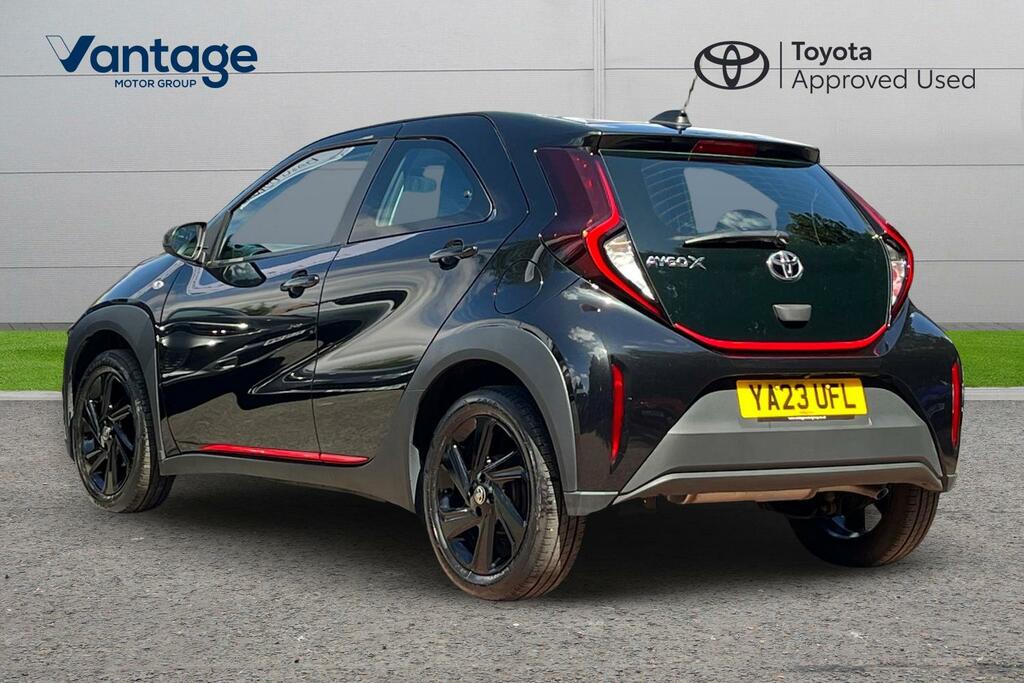 Toyota Aygo X 1.0 Vvt-i Pure Euro 6 Ss Black #4