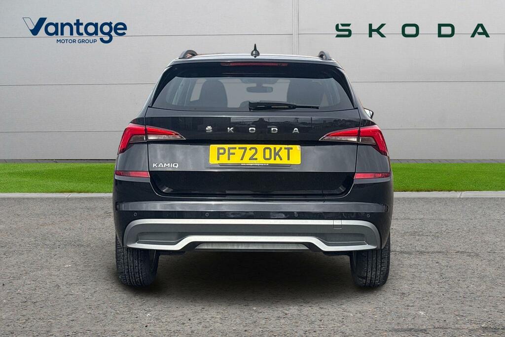 Skoda Kamiq 1.5 Tsi Se Drive PF72OKT Black #4