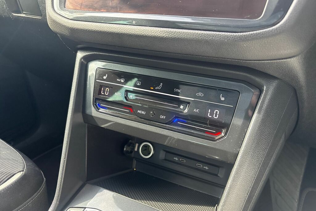 Volkswagen Tiguan Tdi Bluemotion Tech Match 4Motion White #15