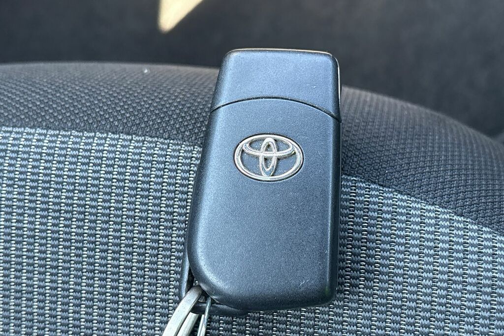 Toyota Aygo 1.0 Vvt-i X-press White #27