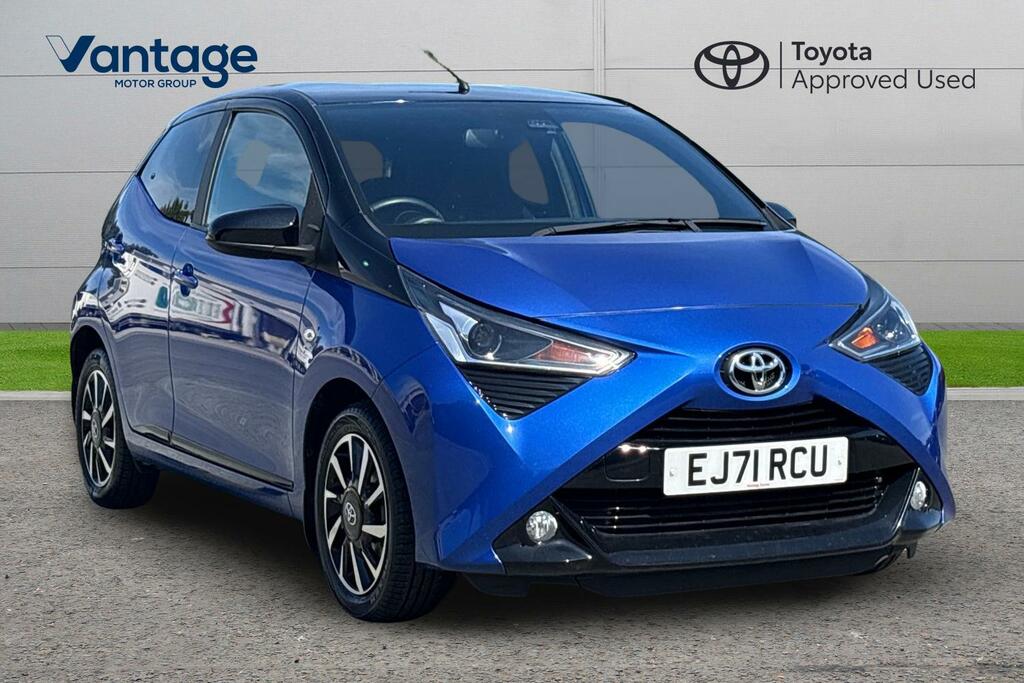 Toyota Aygo 1.0 Vvt-i X-press White #1