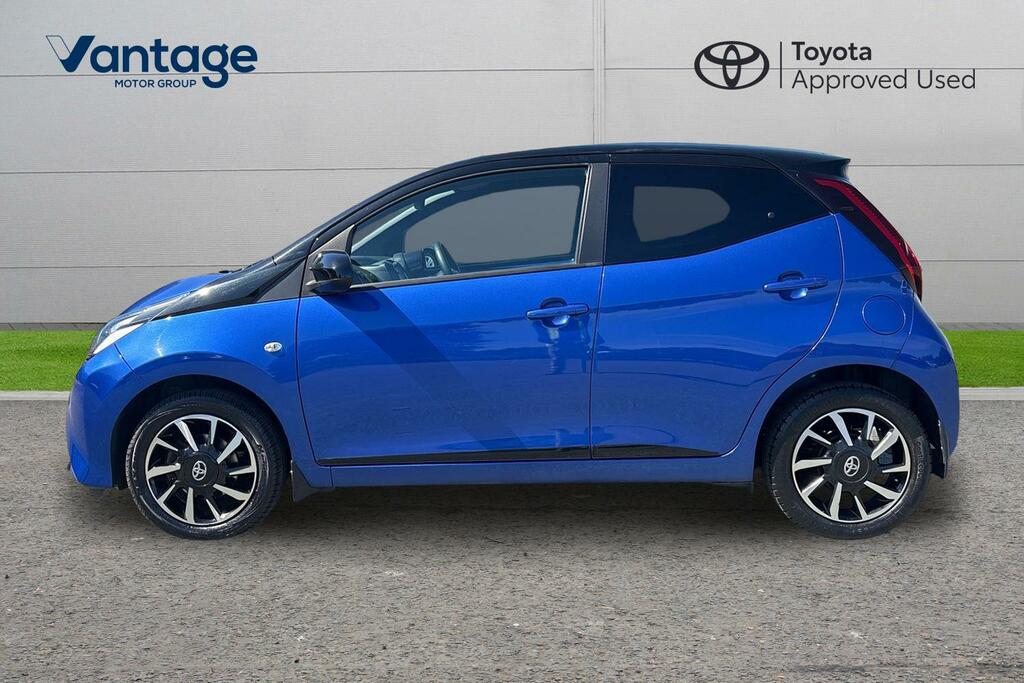 Toyota Aygo 1.0 Vvt-i X-press White #24