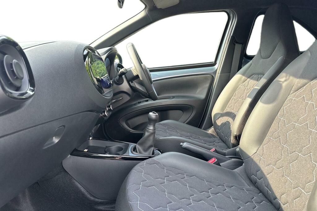 Toyota Aygo X 1.0 Vvt-i Exclusive Hatchback Eu #5