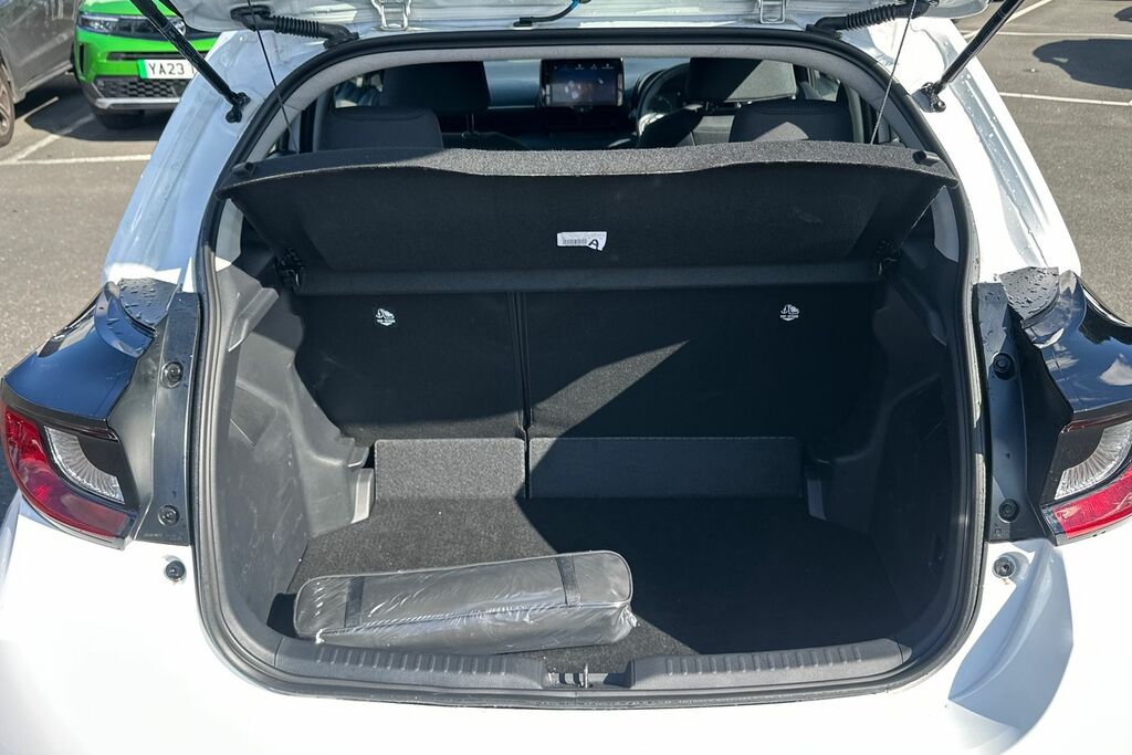 Toyota Yaris Icon Green #13