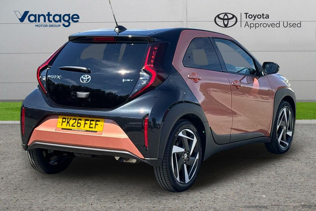 Toyota Aygo X 1.5H 49Kwh Design Cvt Euro 6 Ss Orange #2