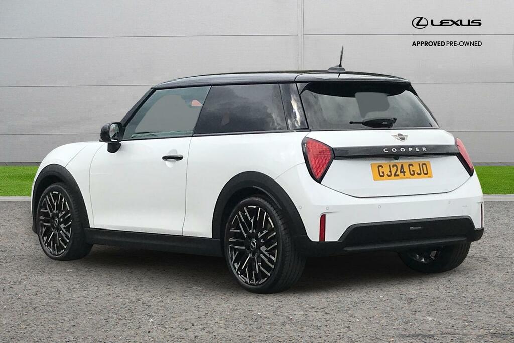 Mini Hatch 1.5C Exclusive Steptronic Euro 6 Ss White #2