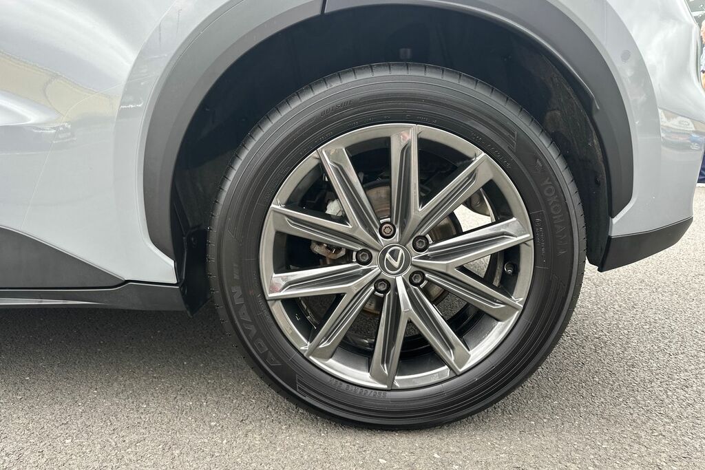 Lexus LBX 1.5 Vvt-ie Original Edition Suv Hybrid #24