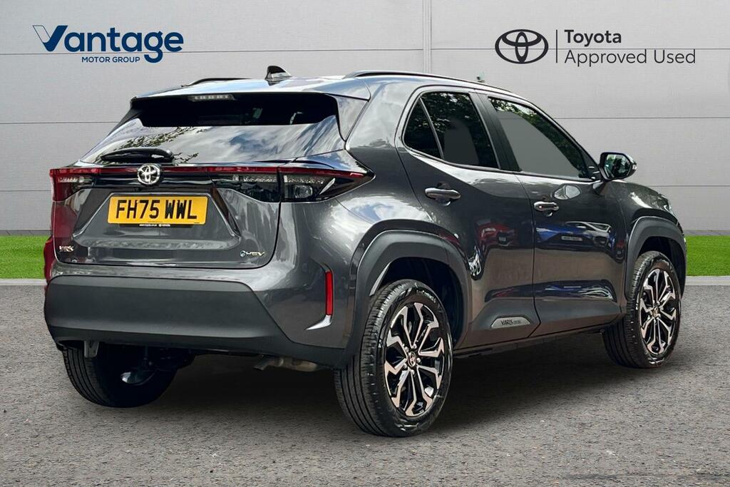 Toyota Yaris Cross 1.5 Vvt-h Design Suv Hybrid E-cvt Euro Grey #2