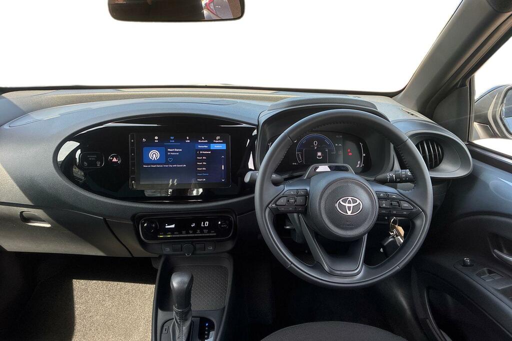 Toyota Aygo X 1.5H Icon Cvt Euro 6 Ss Grey #6