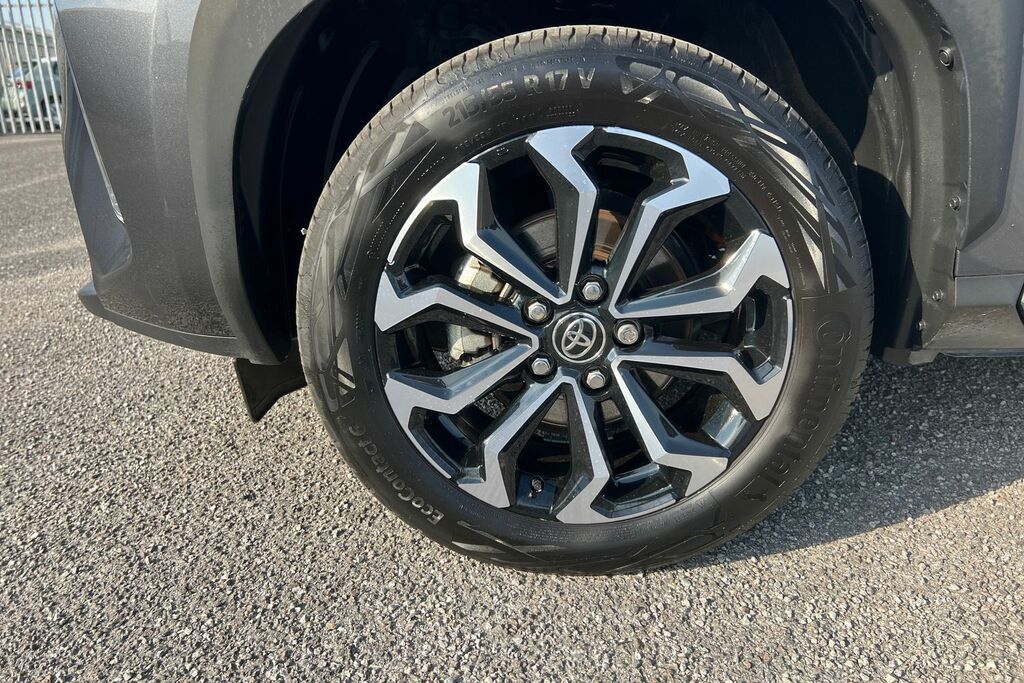 Toyota Yaris Cross 1.5 Vvt-h Excel E-cvt Euro 6 Ss Silver #25