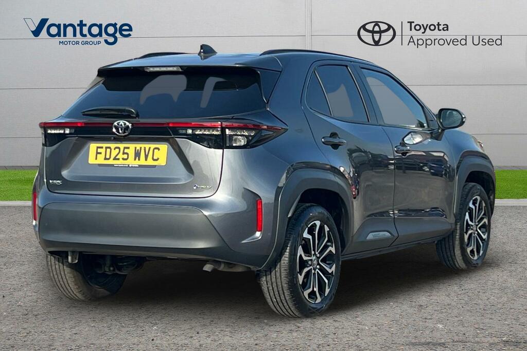 Toyota Yaris Cross 1.5 Vvt-h Design E-cvt Euro 6 Ss Grey #2